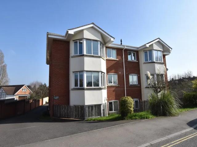 Flat for rent in Watergate, Devon