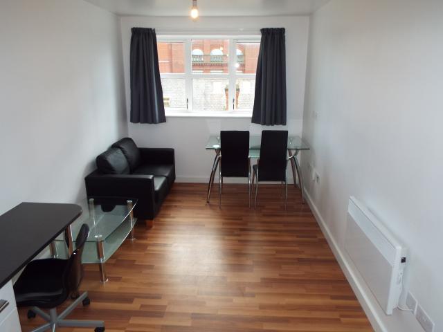 Flat for rent in St Matthew's, Old Wharf