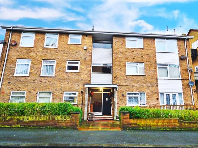 Flat for rent in South Cliff, Scarborough