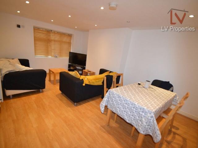 Flat for rent in Headingley, West Yorkshire
