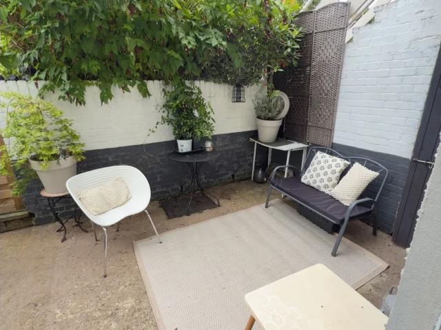 Flat for rent in Falcon Lodge, Wales