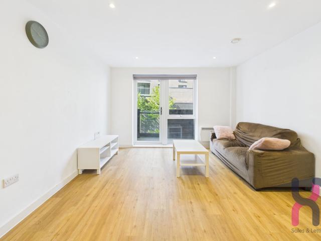Flat for rent in Georgia, Greater Manchester