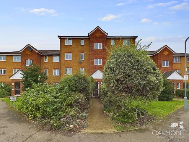 Flat for rent in Chadwell Heath, Greater London