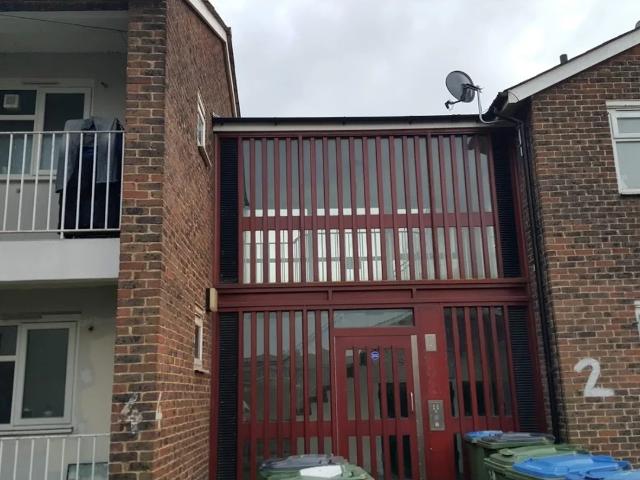 Flat for rent in Thamesmead, Greater London