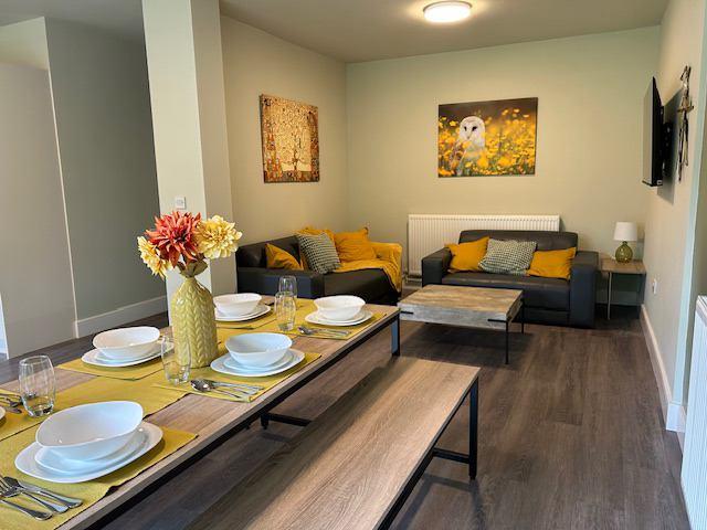 Flat for rent in Shirley, West Midlands