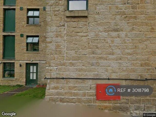 Flat for rent in Milnsbridge, West Yorkshire
