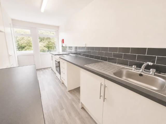 Flat for rent in Garforth, West Yorkshire