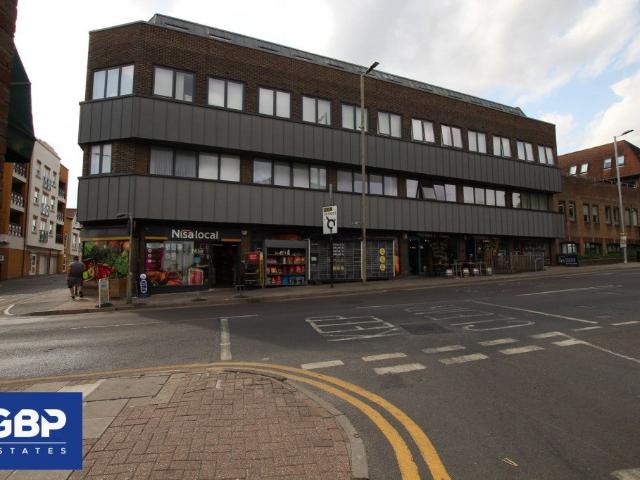 Flat for rent in Navestock Side, Essex