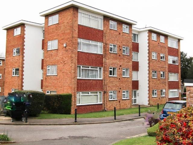 Flat for rent in Wallington, Greater London