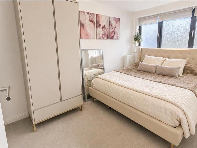 Flat for rent in London Borough of Croydon, Norbury