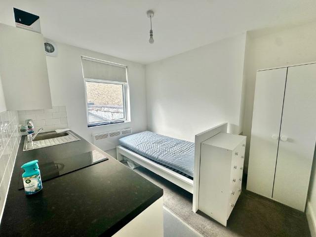 Flat for rent in Harringay, Greater London