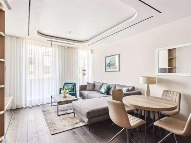 Flat for rent in Soho, Greater London