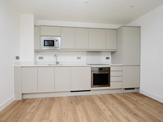 Flat for rent in Farnborough, Rushmoor
