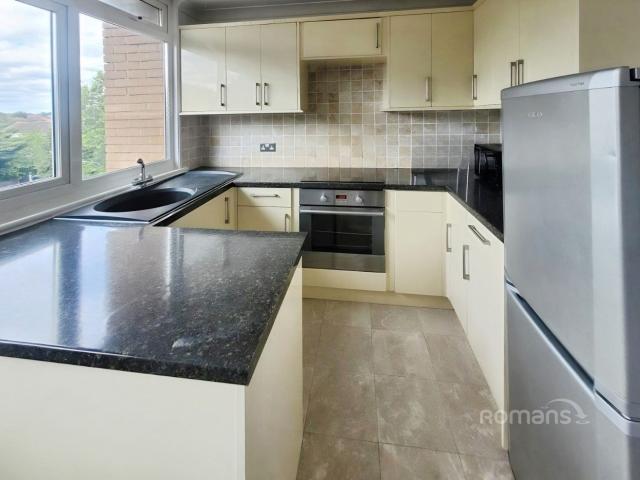 Flat for rent in Slough