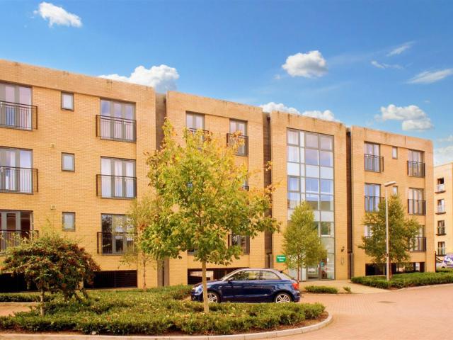 Flat for rent in Caldecotte, Milton Keynes