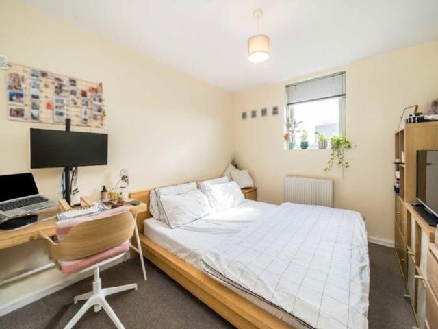 Flat for rent in London Borough of Lambeth, Greater London