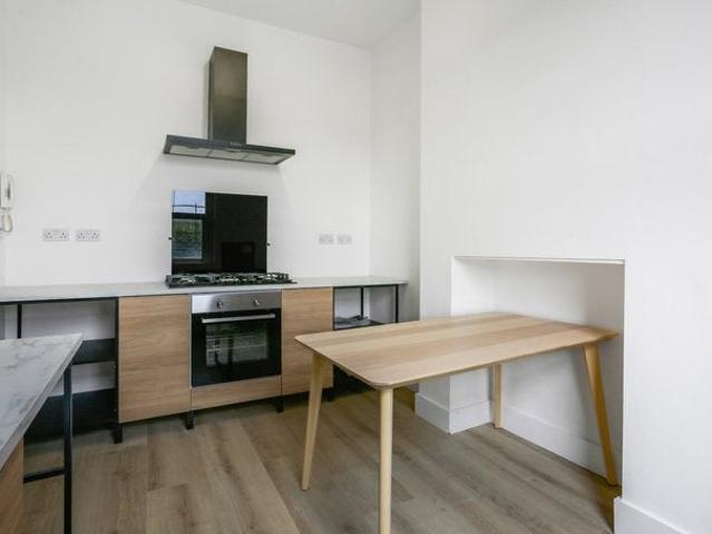 Flat for rent in Brixton, Greater London