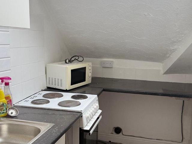Flat for rent in Cardiff International Sports Village, Falcon Lodge