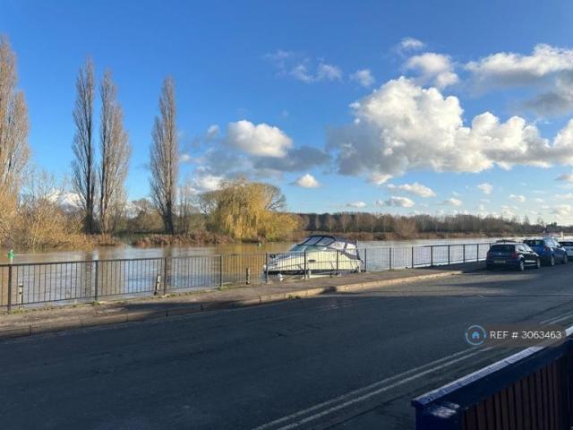Flat for rent in Caldecott, Vale of White Horse