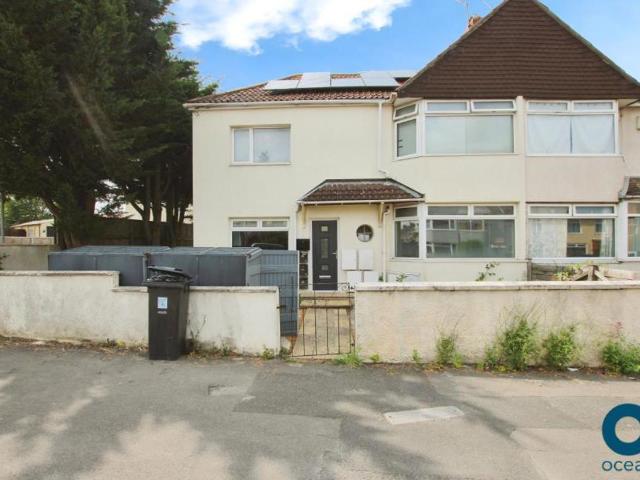 Flat for rent in Horfield, Bristol
