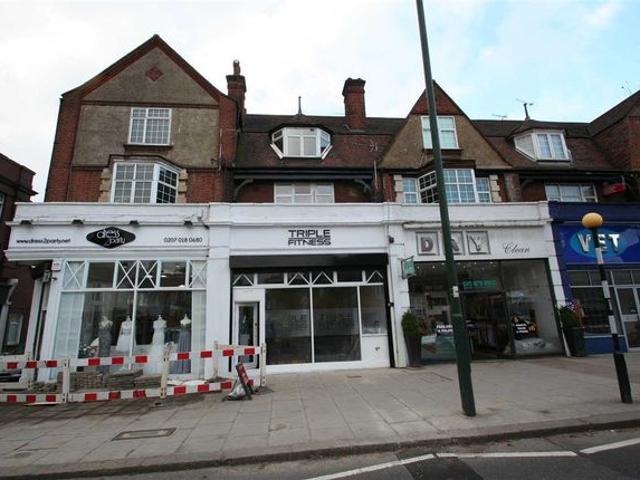 Flat for rent in Golders Green, Greater London