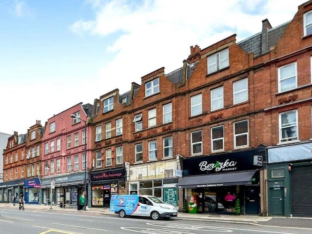 Flat for rent in London Borough of Camden, Greater London