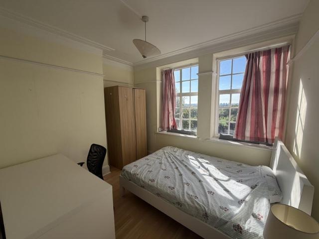 Flat for rent in London Borough of Camden, Greater London