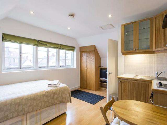 Flat for rent in West Hampstead, West Hampstead
