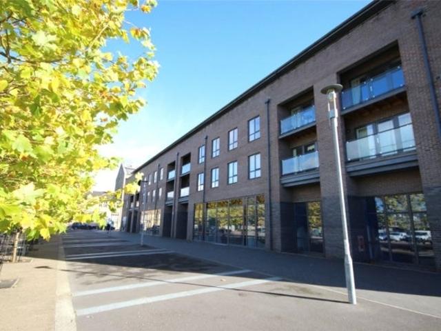 Flat for rent in Rodbourne, Swindon