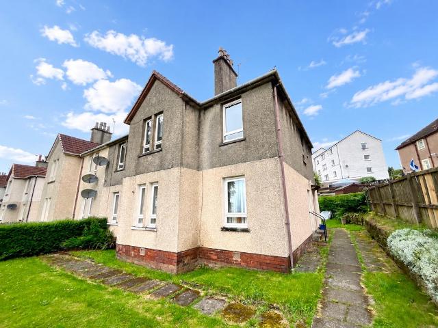 Flat for rent in Balmalloch, Kilsyth