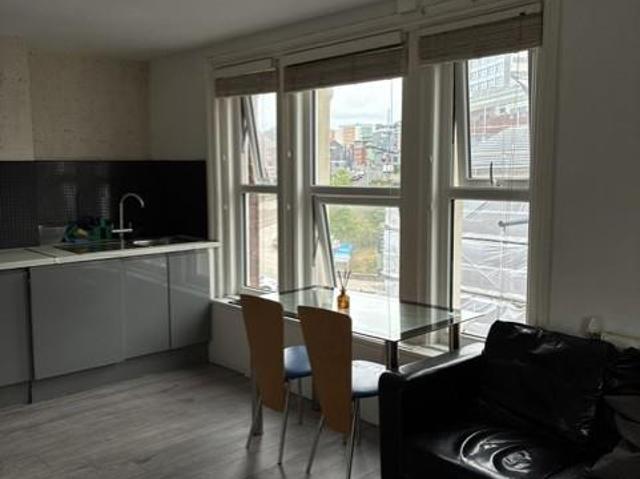 Flat for rent in Avenham, Higher Bartle
