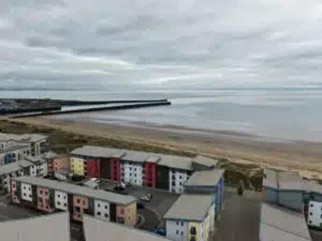 Flat for rent in SA1 Swansea Waterfront, Nangreaves