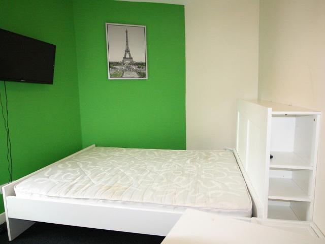 Flat for rent in Saint George's, South Yorkshire