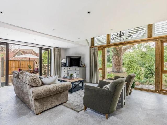 House for rent in Littlecote, West Sussex