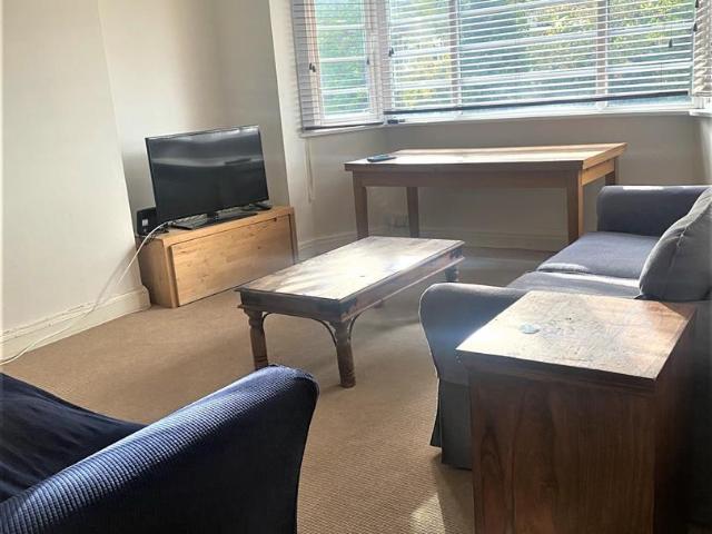 Apartment for rent in Southgate, Oakwood