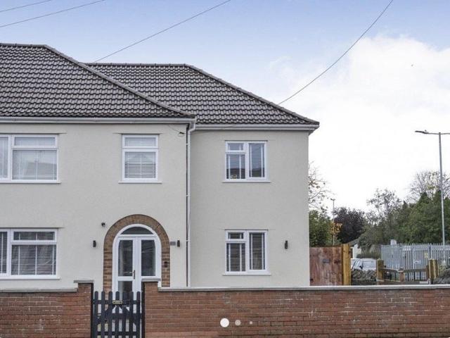 Flat for rent in Winterbourne, Winterbourne