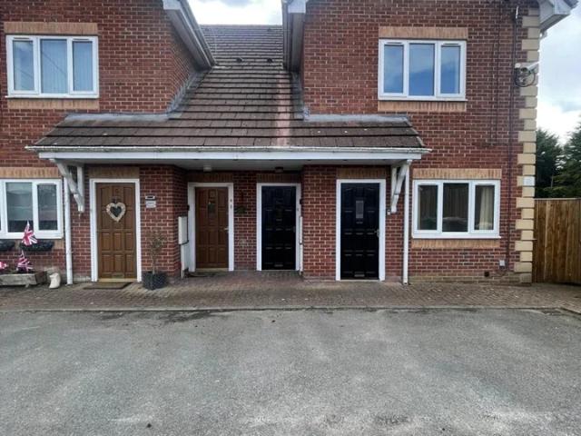 Flat for rent in Lee Bank, Greater Manchester