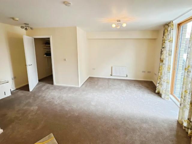 Flat for rent in Harlow, Essex