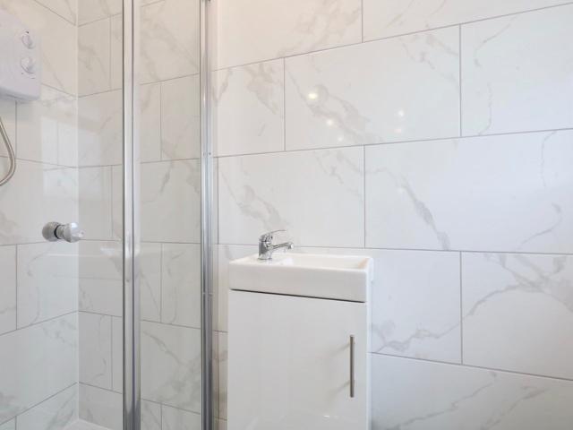 Flat for rent in London Borough of Hillingdon, Greater London