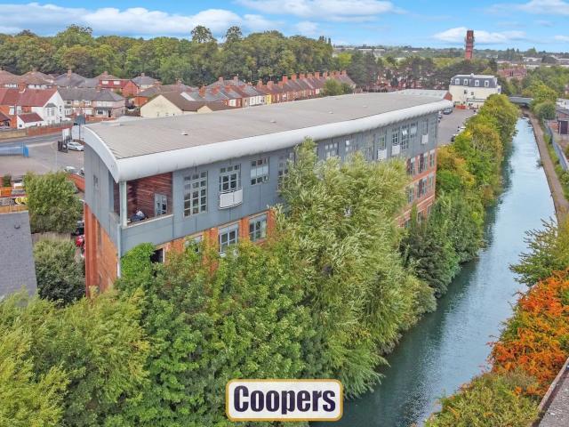 Flat for rent in Hillfields, West Midlands