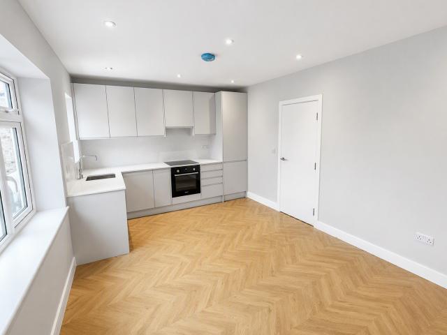 Flat for rent in New Eltham, Greater London