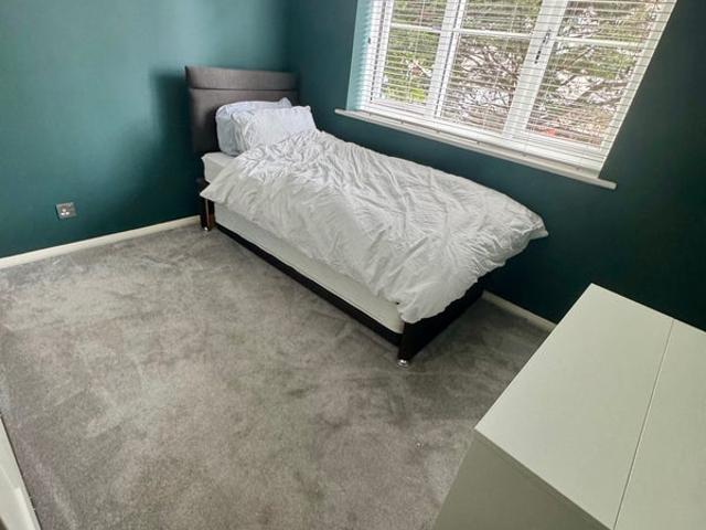 Flat for rent in London Borough of Waltham Forest, Greater London
