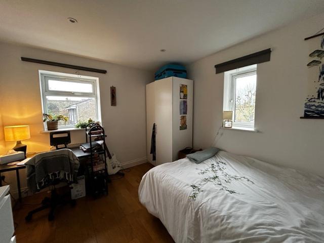 Flat for rent in Dalston, Greater London