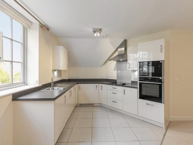Flat for rent in Fossebridge, Gloucestershire