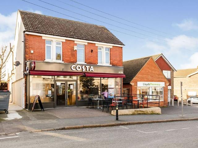 Flat for rent in Longfield and New Barn, Monks Orchard