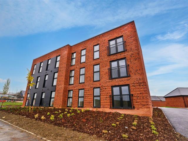 Flat for rent in Fox Elms, Gloucester