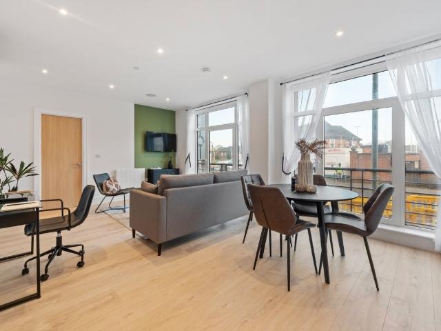 Flat for rent in Chertsey, Runnymede
