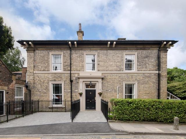Flat for rent in Spital Tongues, Tyne And Wear