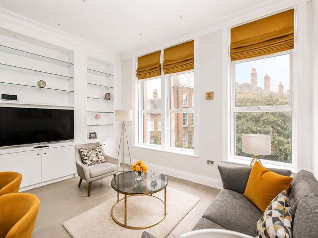 Flat for rent in St. John's Wood, Greater London