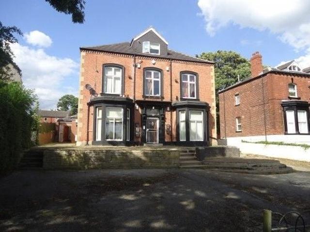 Flat for rent in Chapeltown, West Yorkshire